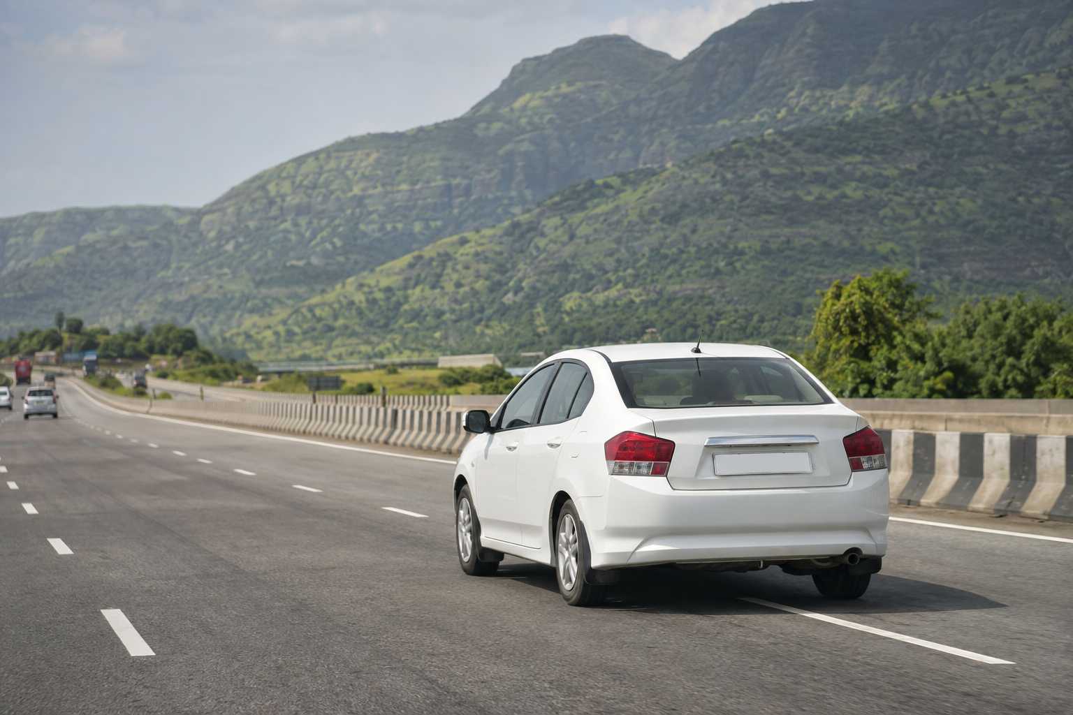 Private sedan taxi on the Dombivli to Pune expressway route