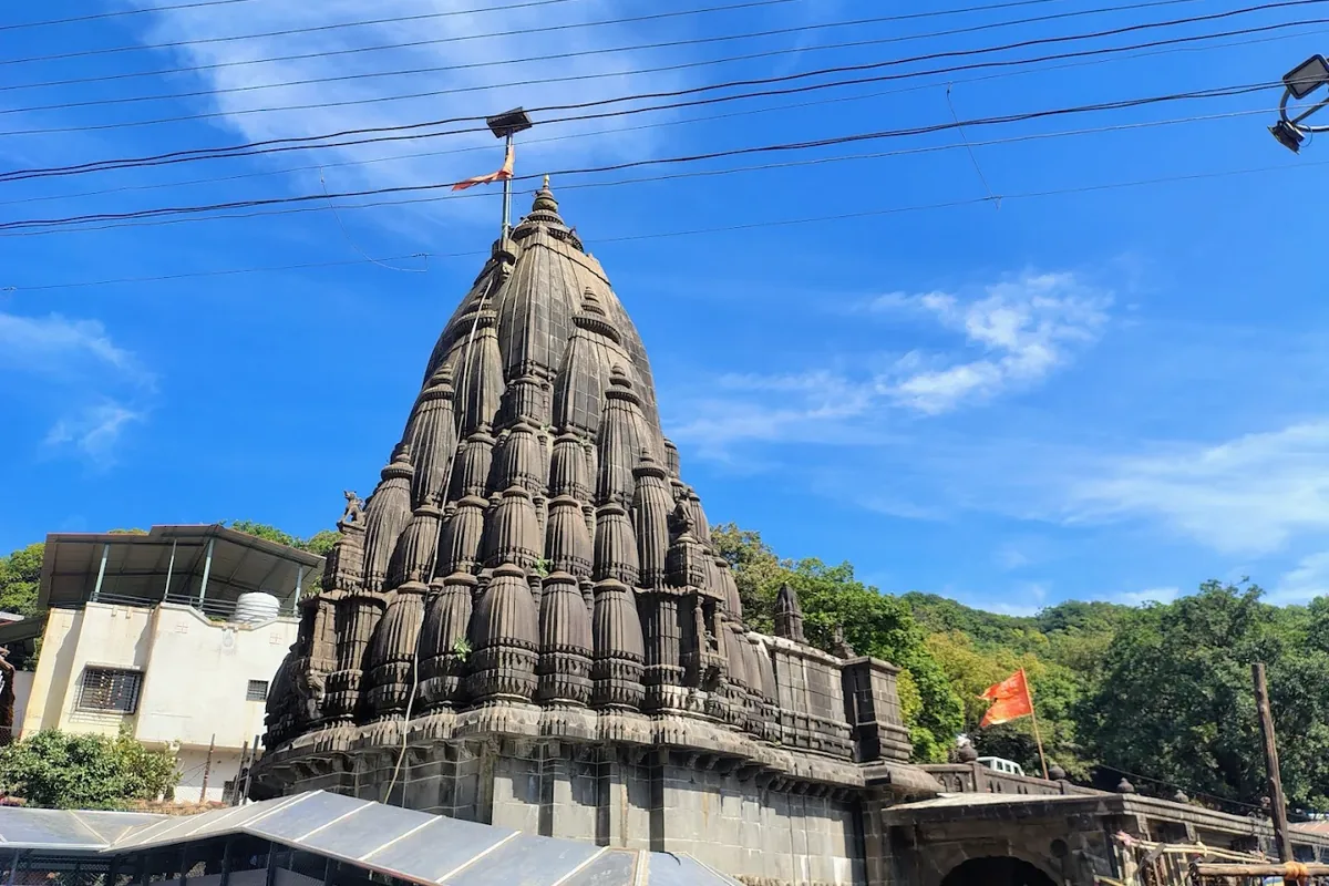 Bhimashankar Jyotirlinga pilgrimage from Mumbai